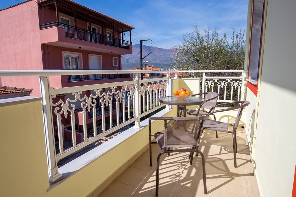 Grande Apartments يميناريا المظهر الخارجي الصورة