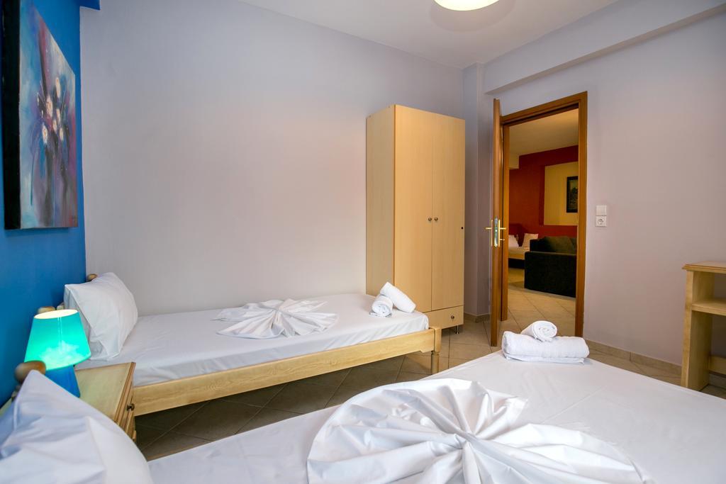 Grande Apartments يميناريا المظهر الخارجي الصورة