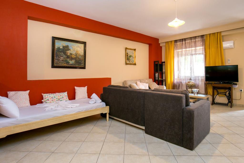 Grande Apartments يميناريا المظهر الخارجي الصورة