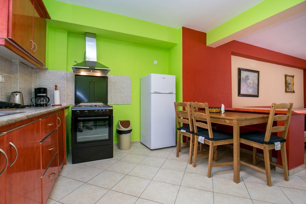 Grande Apartments يميناريا المظهر الخارجي الصورة