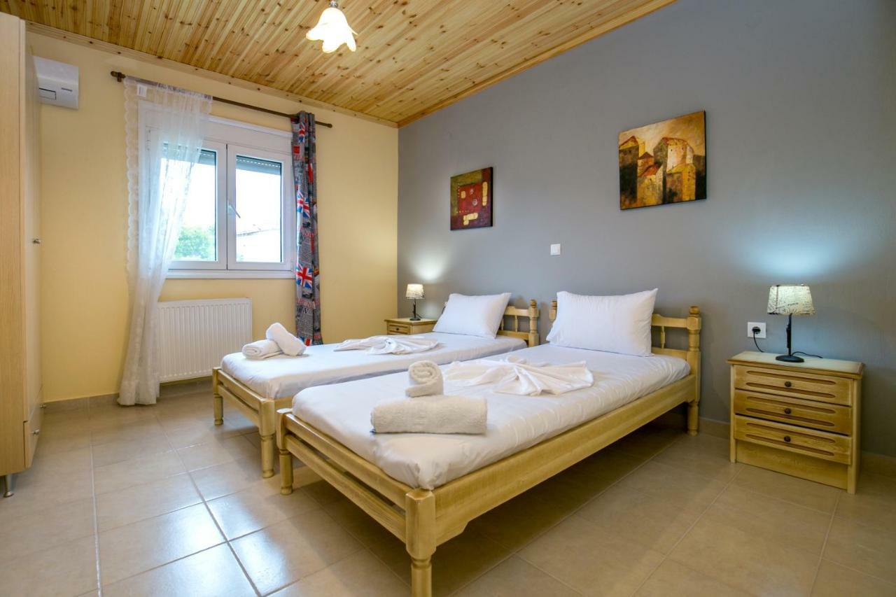 Grande Apartments يميناريا المظهر الخارجي الصورة