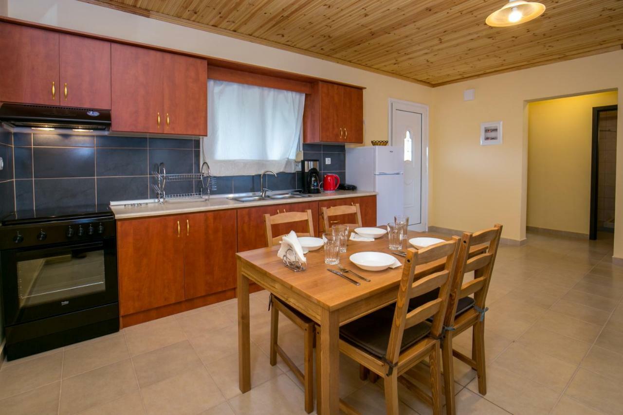 Grande Apartments يميناريا المظهر الخارجي الصورة