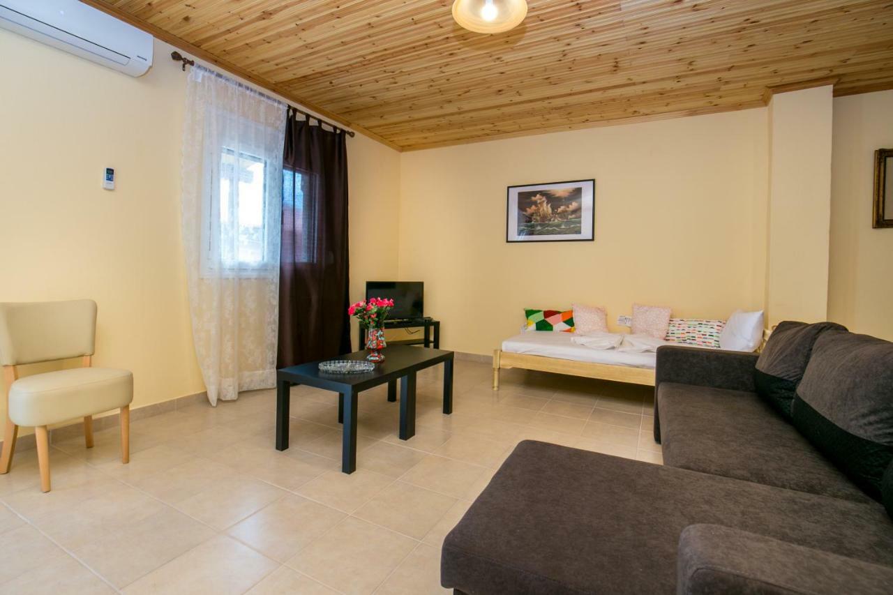Grande Apartments يميناريا المظهر الخارجي الصورة