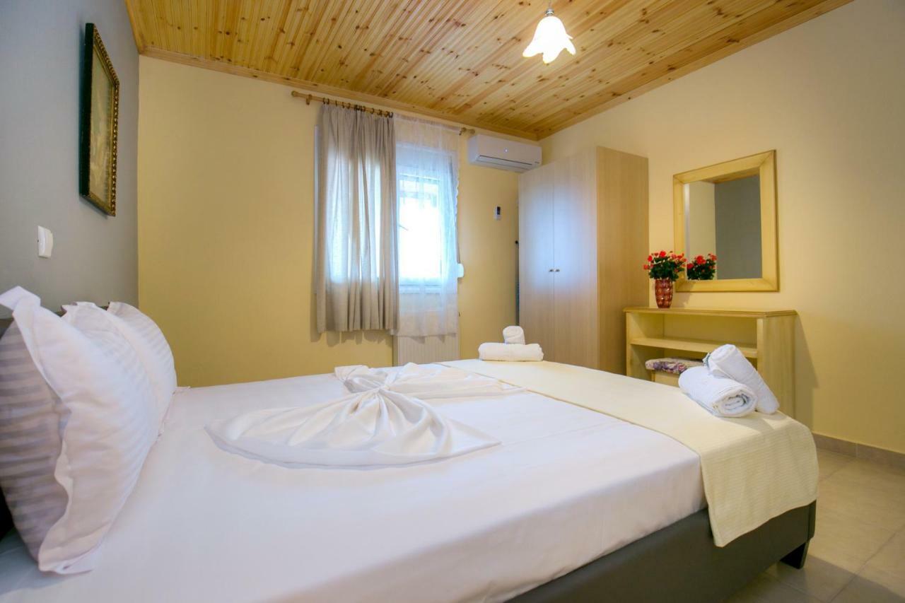 Grande Apartments يميناريا المظهر الخارجي الصورة